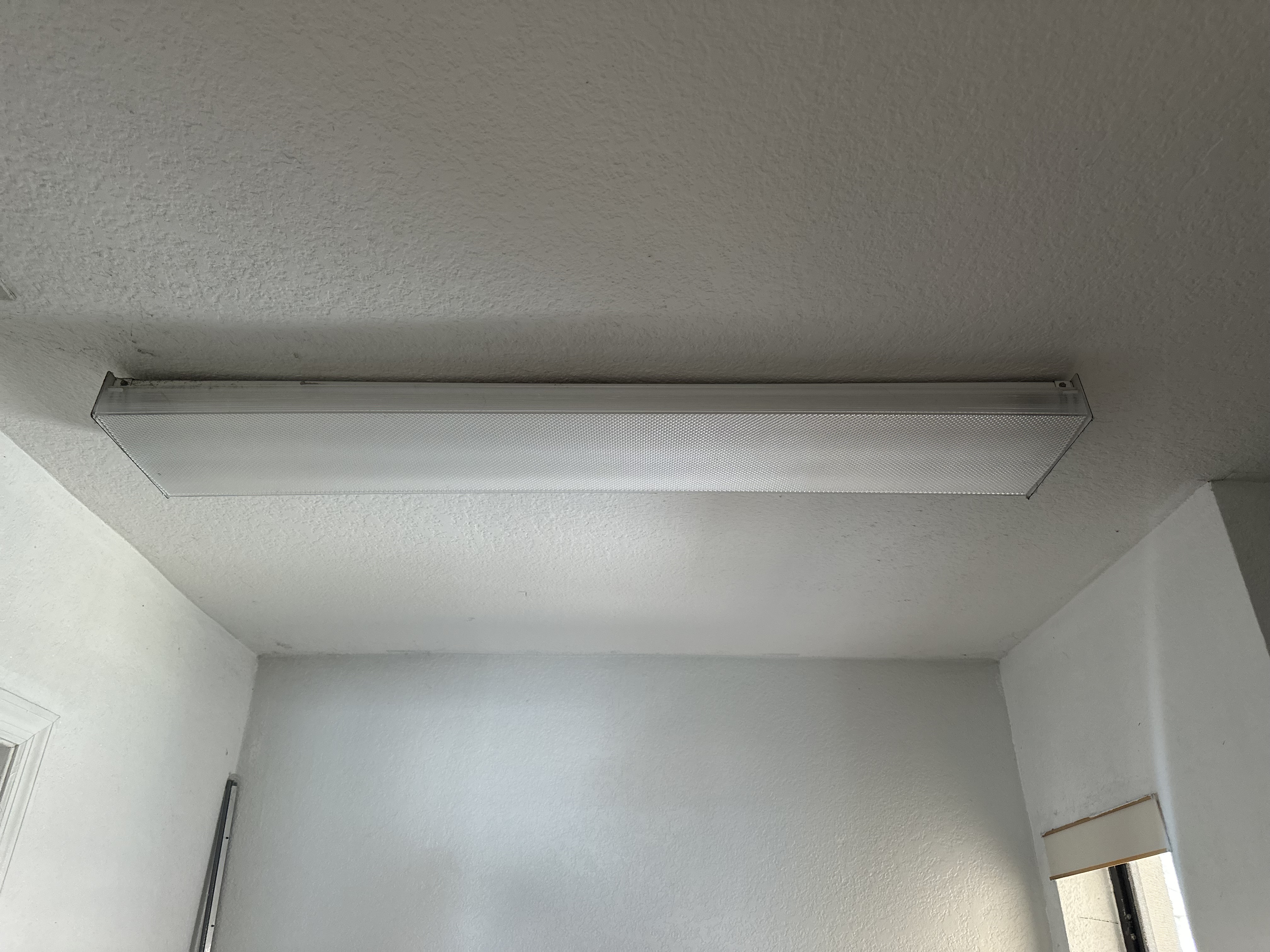 Photo of Replace laundry room light
